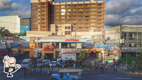Jollibee restaurant, Muntinlupa .
